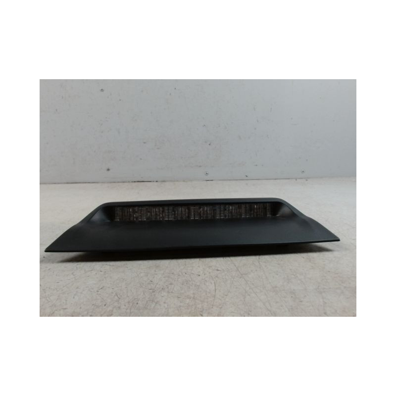 FEUX STOP SUPPLEMENTAIRE LEXUS IS 2006-