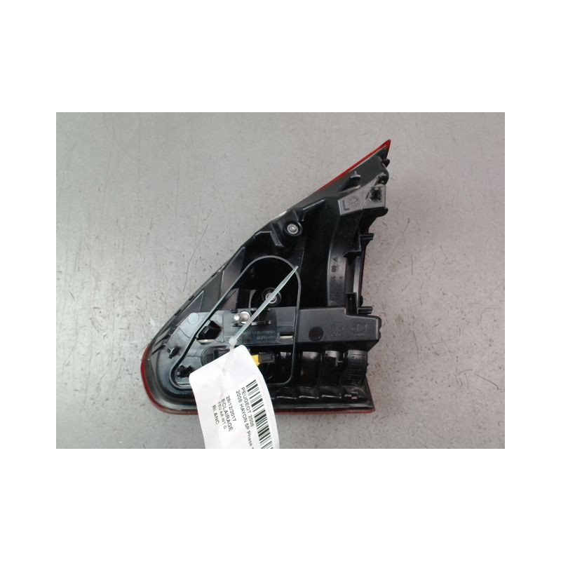 FEU ARRIERE INTERIEUR GAUCHE PEUGEOT 2008 Phase 1 2013-...