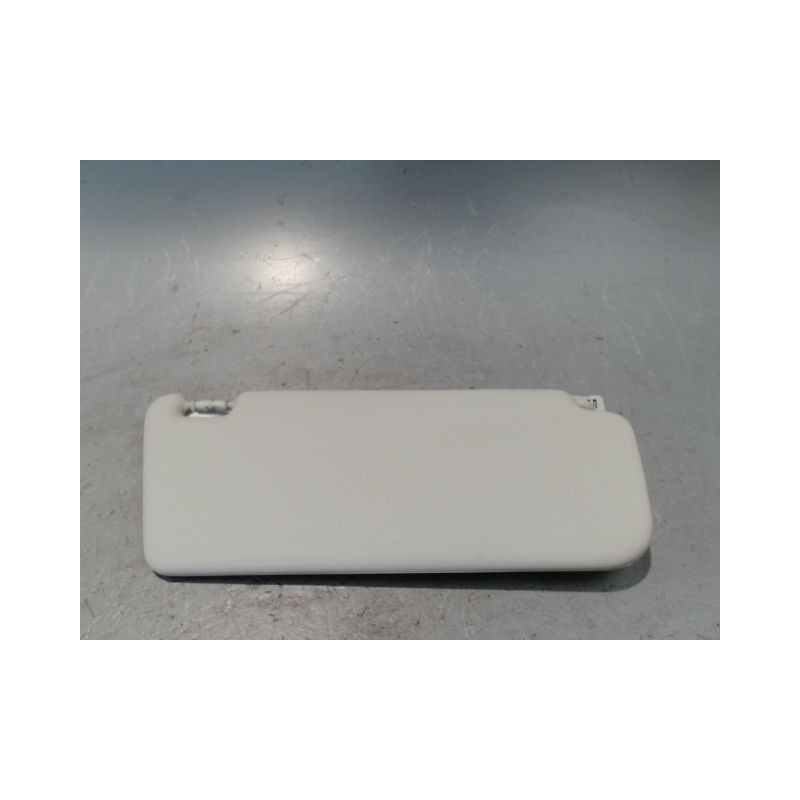 PARE-SOLEIL G MERCEDES CLASSE B 05-08