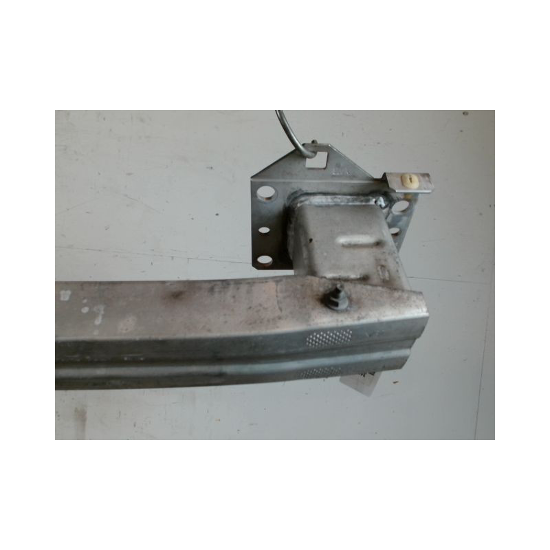 RENFORT PARE-CHOC AVANT CITROEN C4