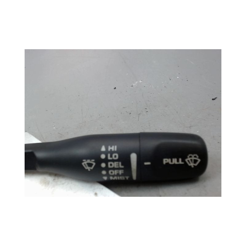 COMMANDE ESSUIE GLACE CHRYSLER PT CRUISER BREAK Phase 1 2000-2005