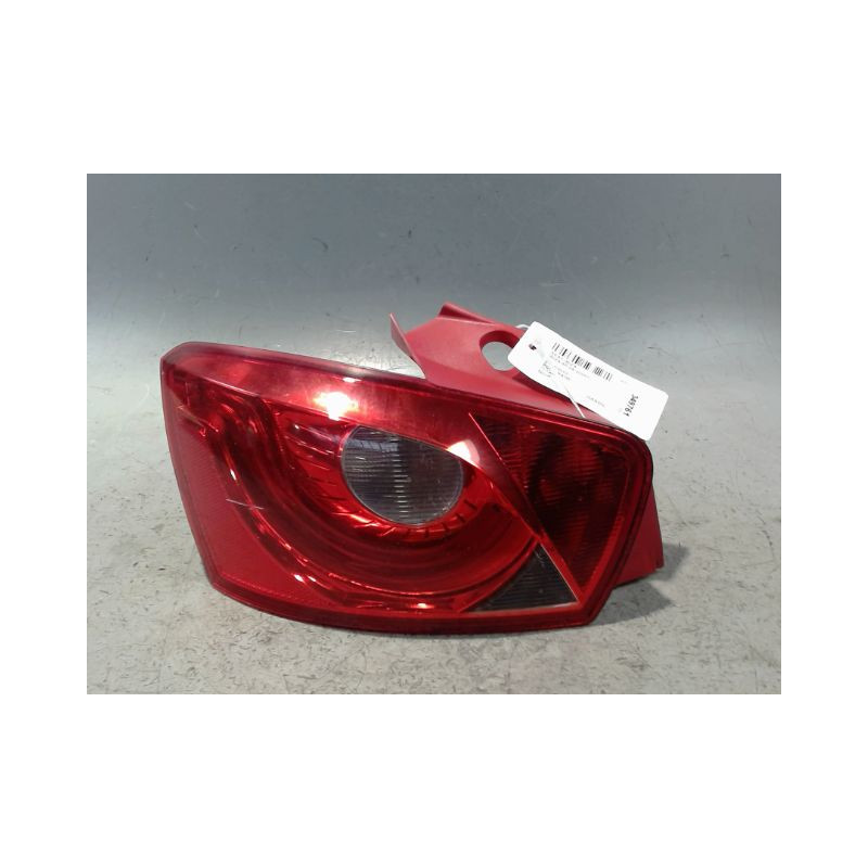 FEU ARRIERE GAUCHE  SEAT IBIZA 2008-