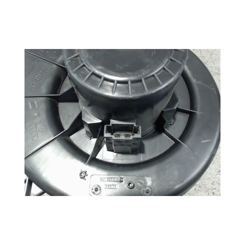 MOTEUR VENTILATEUR CHAUFFAGE SKODA FABIA BREAK 00-04