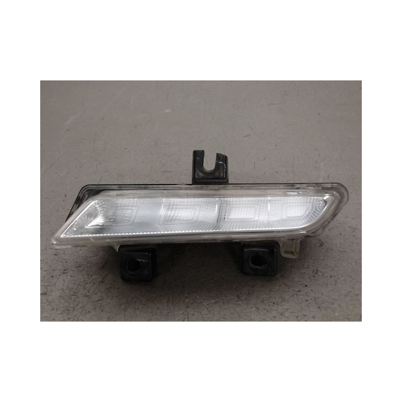 FEUX POSITION GAUCHE RENAULT CLIO