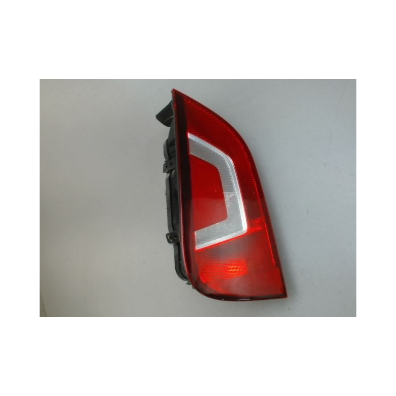 FEU ARRIERE GAUCHE  VOLKSWAGEN UP