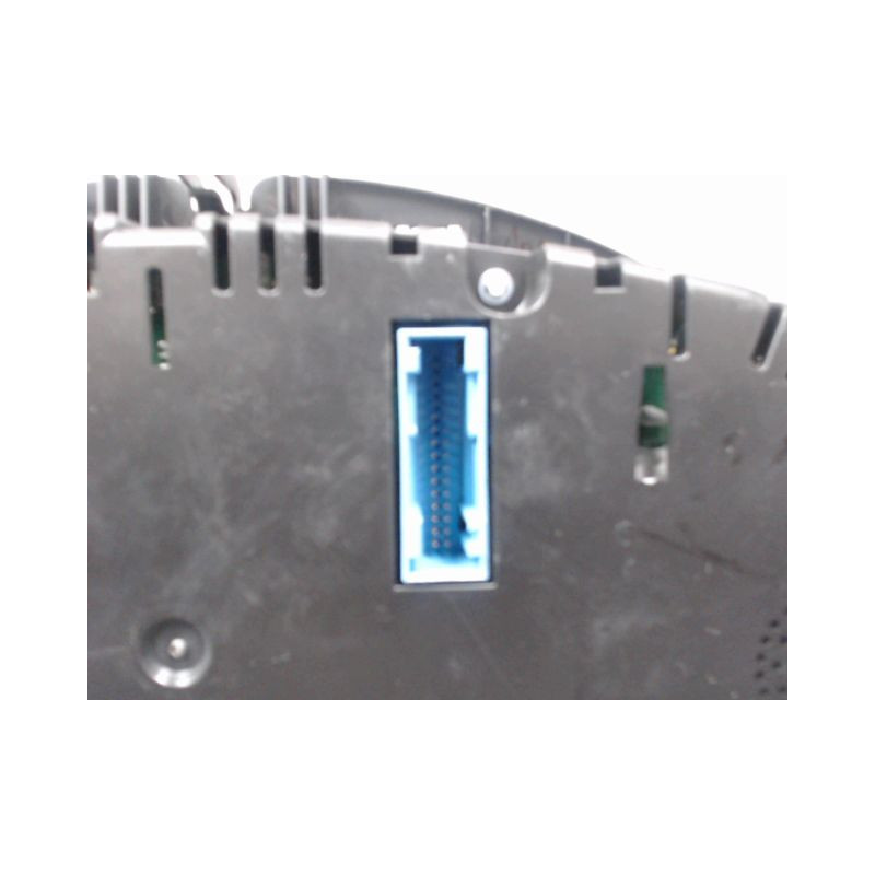 BLOC COMPTEURS VOLKSWAGEN PASSAT 2010-