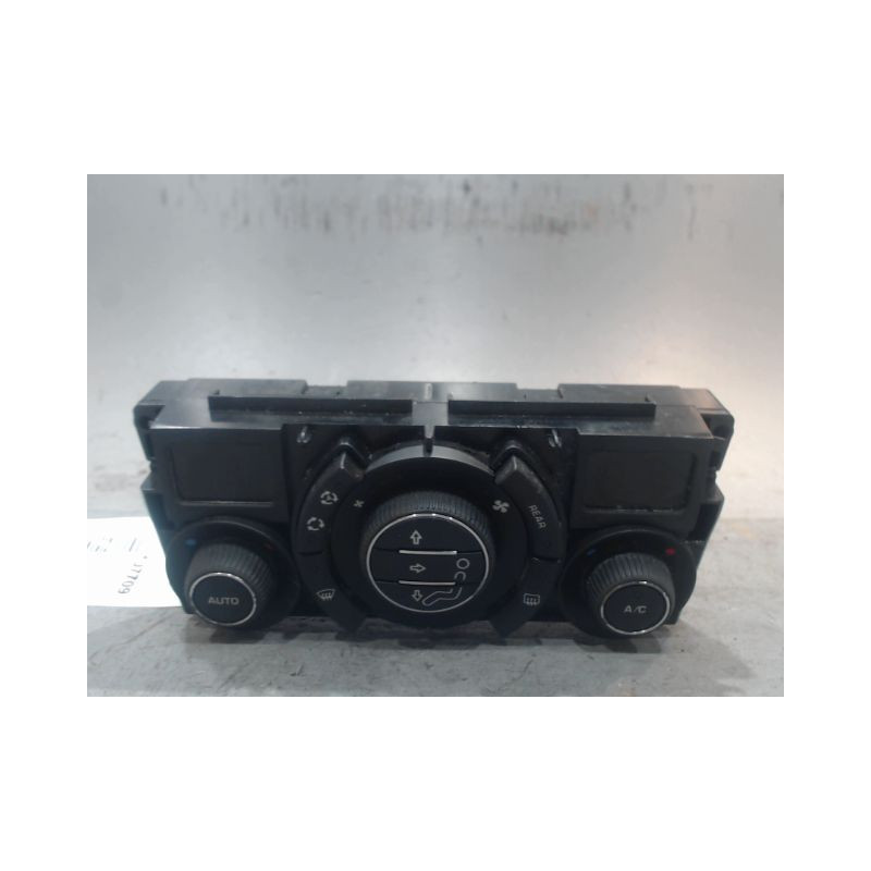 COMMANDE DE CHAUFFAGE PEUGEOT 5008