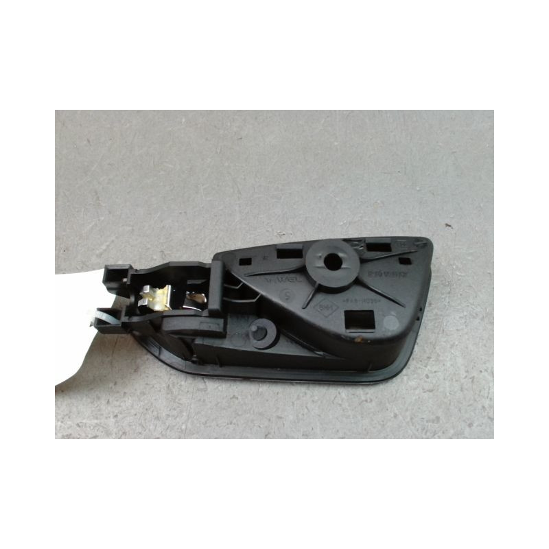 POIGNEE INTERIEURE PORTE AVANT DROIT RENAULT CAPTUR