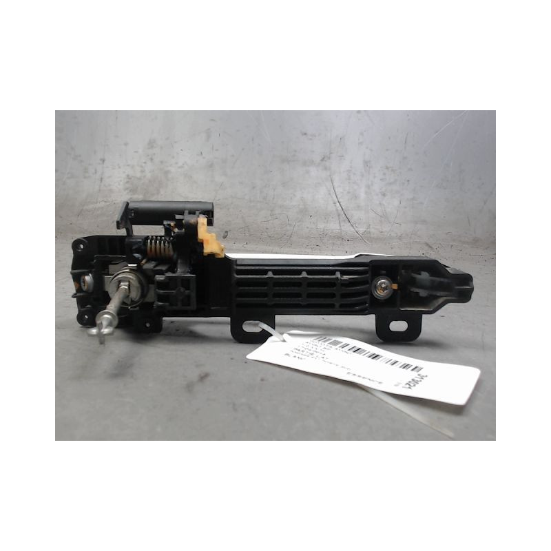 POIGNEE EXTERIEURE PORTE AVANT GAUCHE TOYOTA AYGO 5P