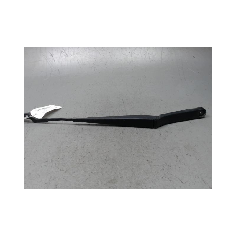 BRAS ESSUIE-GLACE AVANT GAUCHE VOLKSWAGEN POLO 2009-