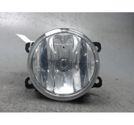 PHARE ANTIBROUILLARD AVG