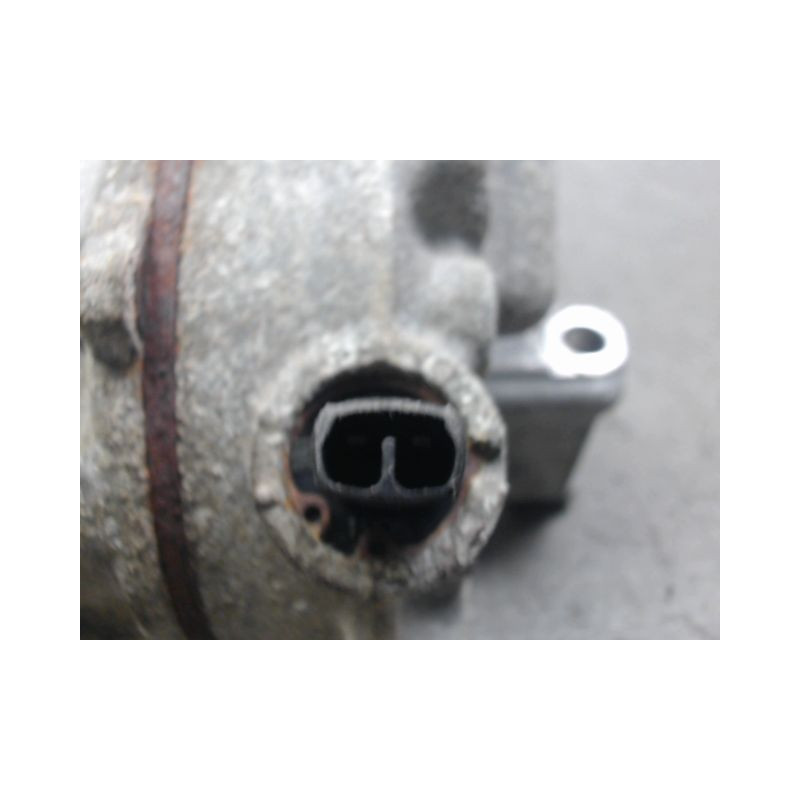 COMPRESSEUR AIR CONDITIONNE SUZUKI SX4