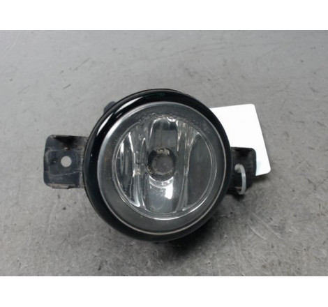 PHARE ANTIBROUILLARD AVG