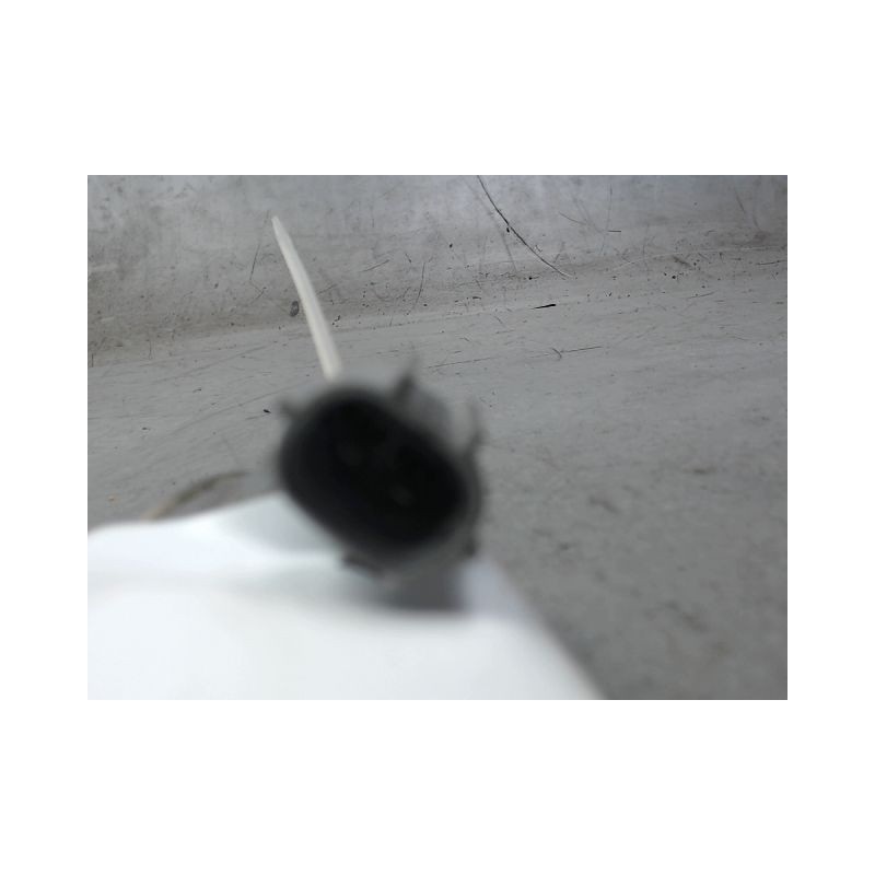 REPETITEUR AILE DROIT TOYOTA YARIS 2005-