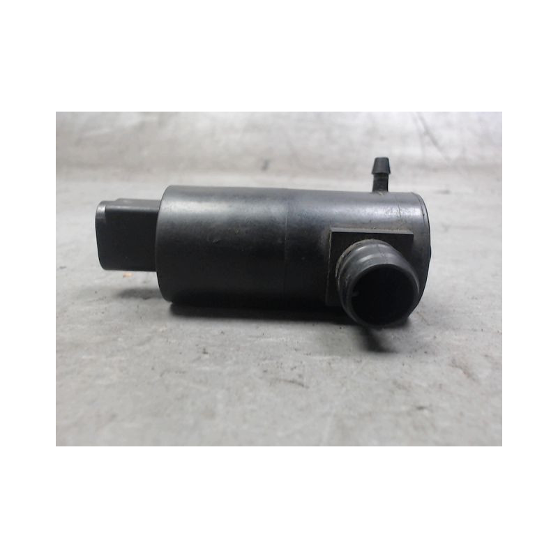 POMPE LAVE-GLACE ARRIERE TOYOTA YARIS 2005-