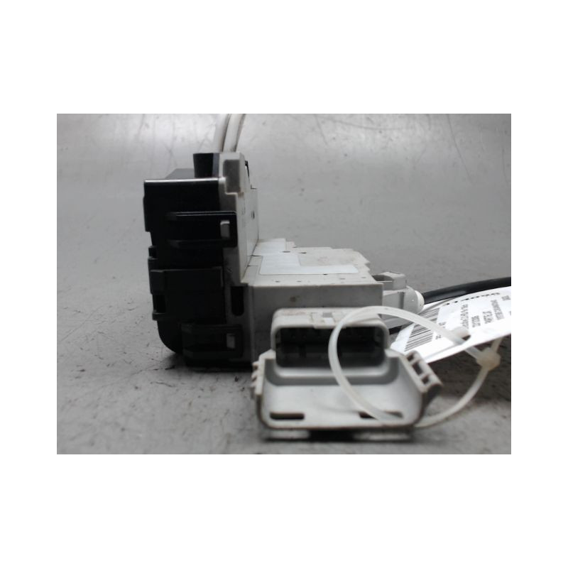 SYSTEME CONDAMNATION AVANT DROIT PEUGEOT 407