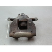 ETRIER DE FREIN AVANT DROIT TOYOTA AURIS 2010-