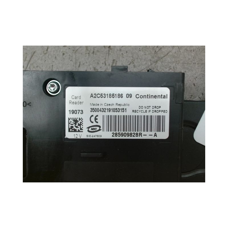 LECTEUR DE CARTE RENAULT ZOE