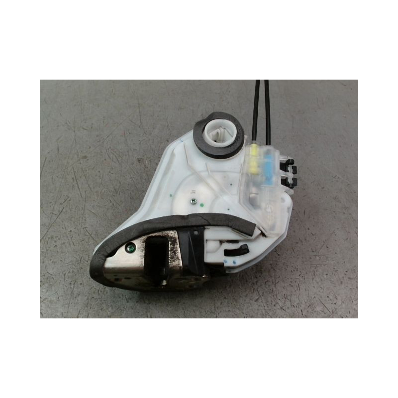 SYSTEME CONDAMNATION ARRIERE GAUCHE TOYOTA AYGO 5P