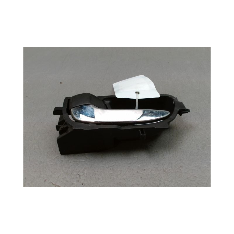 POIGNEE INTERIEURE PORTE AVANT GAUCHE TOYOTA AYGO 5P