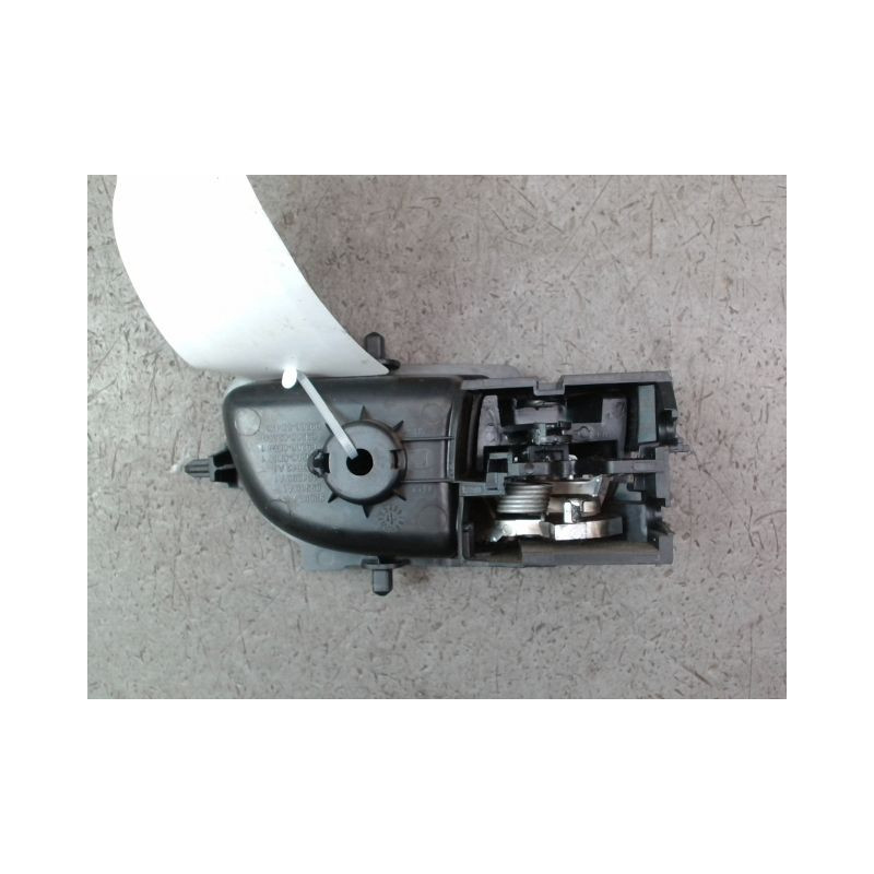 POIGNEE INTERIEURE PORTE ARRIERE GAUCHE TOYOTA AYGO 5P