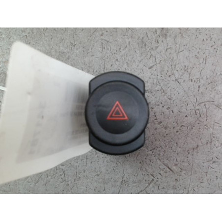 BOUTON DE WARNING DACIA DUSTER BREAK Phase 1 2010-2013