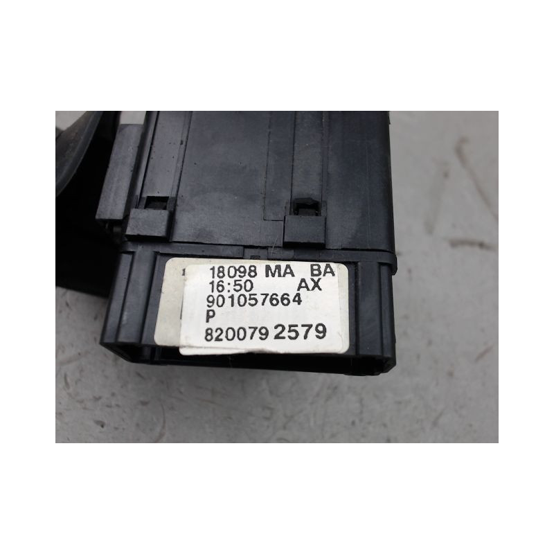 COMMANDE ESSUIE GLACE DACIA LOGAN