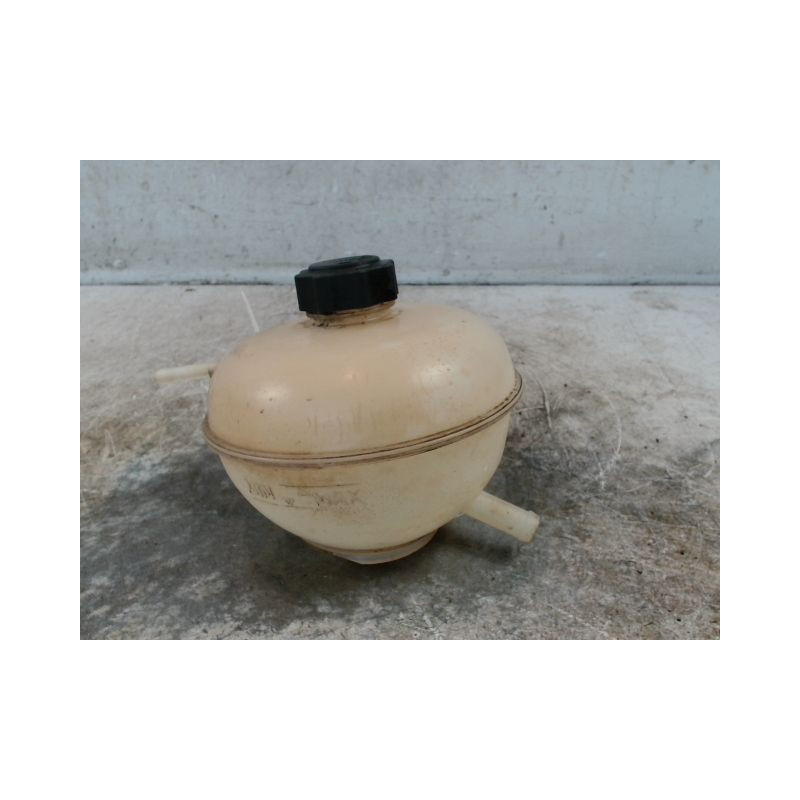 VASE EXPANSION LAND ROVER FREELAND.