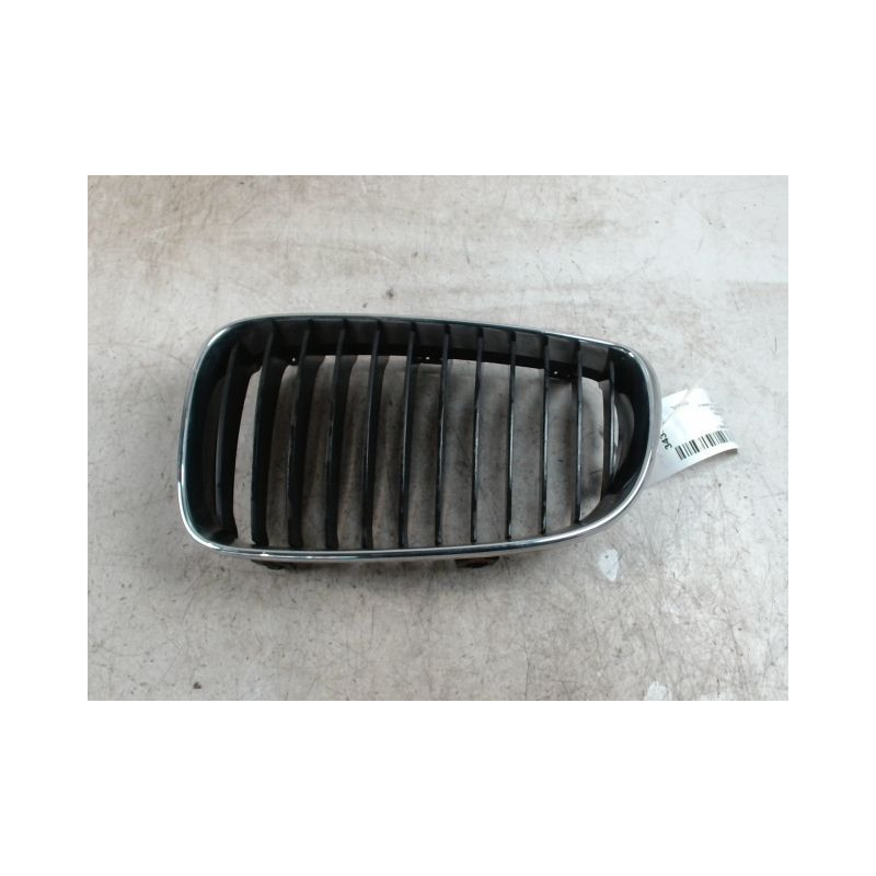 GRILLE CALANDRE GAUCHE BMW SERIE 1