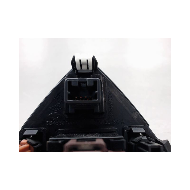 BOUTON DE WARNING RENAULT KOLEOS