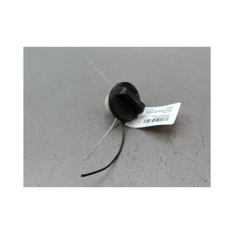 BOUCHON RESERVOIR A CARBURANT NISSAN MICRA 2009-