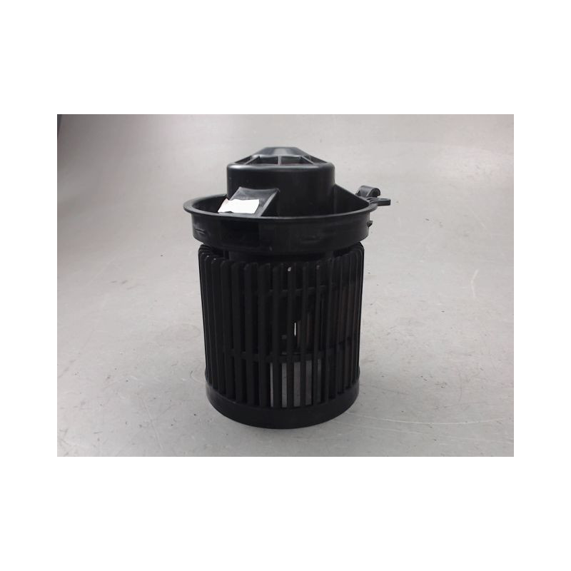 MOTEUR VENTILATEUR CHAUFFAGE NISSAN JUKE