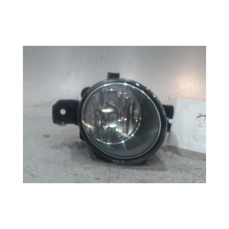PHARE ANTIBROUILLARD AVANT DROIT RENAULT CLIO