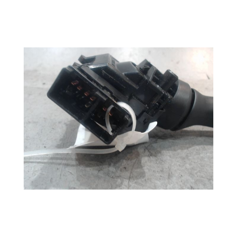 COMMANDE ESSUIE GLACE TOYOTA IQ