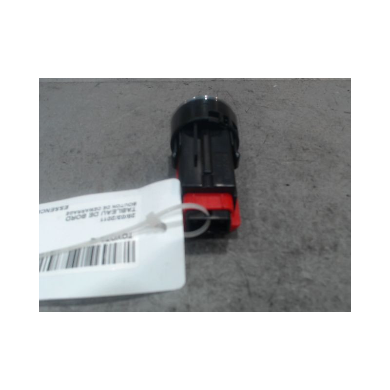 BOUTON DE DEMARRAGE TOYOTA IQ