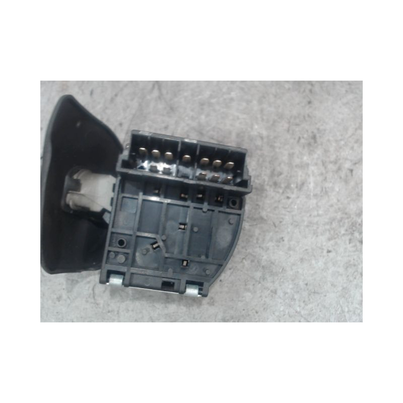 COMMANDE ESSUIE GLACE RENAULT TWINGO