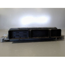 CALCULATEUR MOTEUR RENAULT CLIO