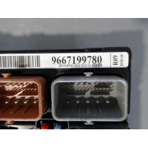 BOITE A FUSIBLES CITROEN C3