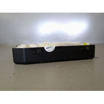 BOITE A FUSIBLES RENAULT MEGANE