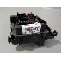 BOITE A FUSIBLES PEUGEOT 307