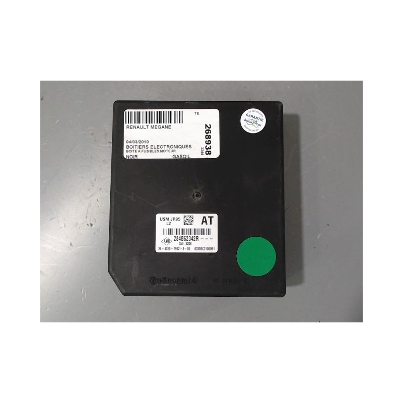 BOITE A FUSIBLES RENAULT MEGANE