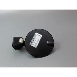VOLET DE TRAPPE CARBURANT