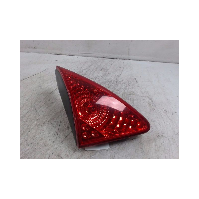 FEU ARRIERE INTERIEUR GAUCHE PEUGEOT 3008 2009-