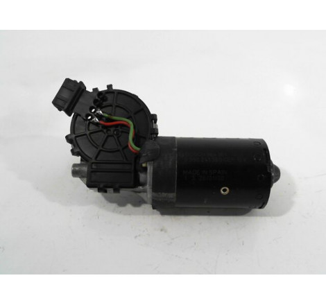 MOTEUR ESSUIE-GLACE AV