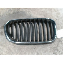 GRILLE CALANDRE DROIT BMW SERIE 1