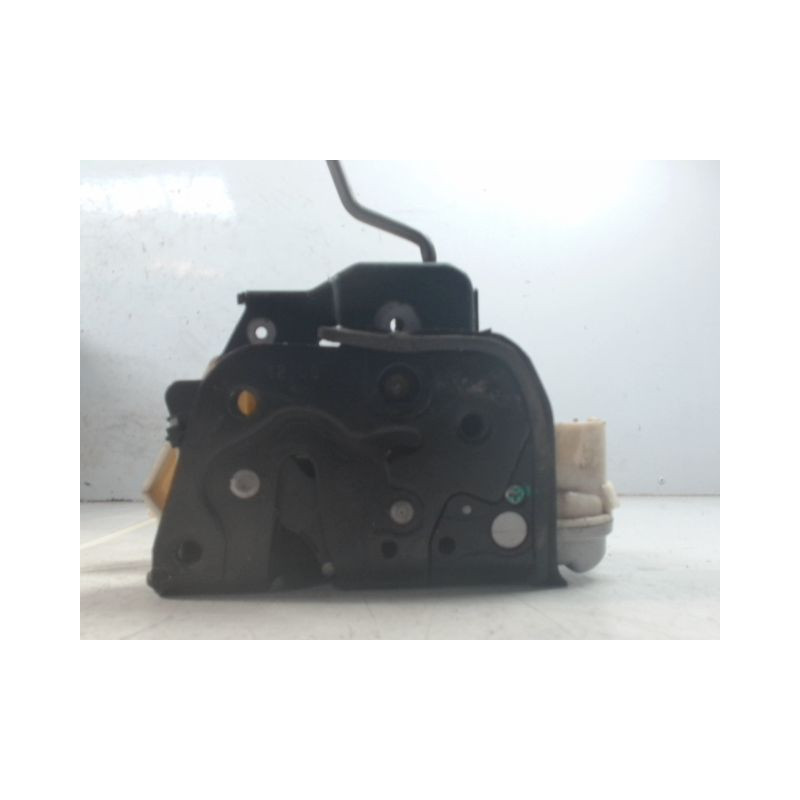 SYSTEME CONDAMNATION AVANT GAUCHE AUDI A4 2004-