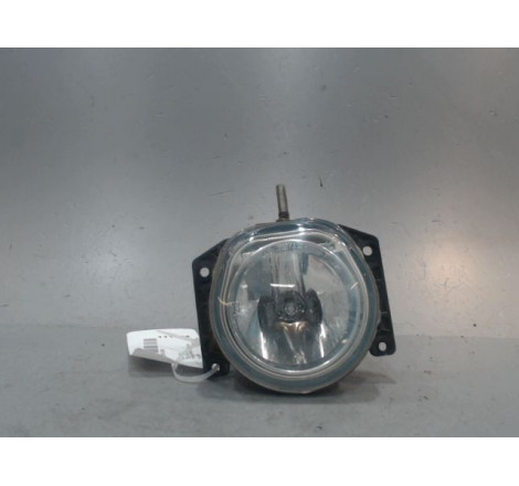 PHARE ANTIBROUILLARD AVG