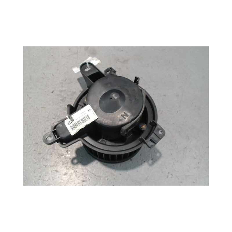 MOTEUR VENTILATEUR CHAUFFAGE PEUGEOT 306 97-2001