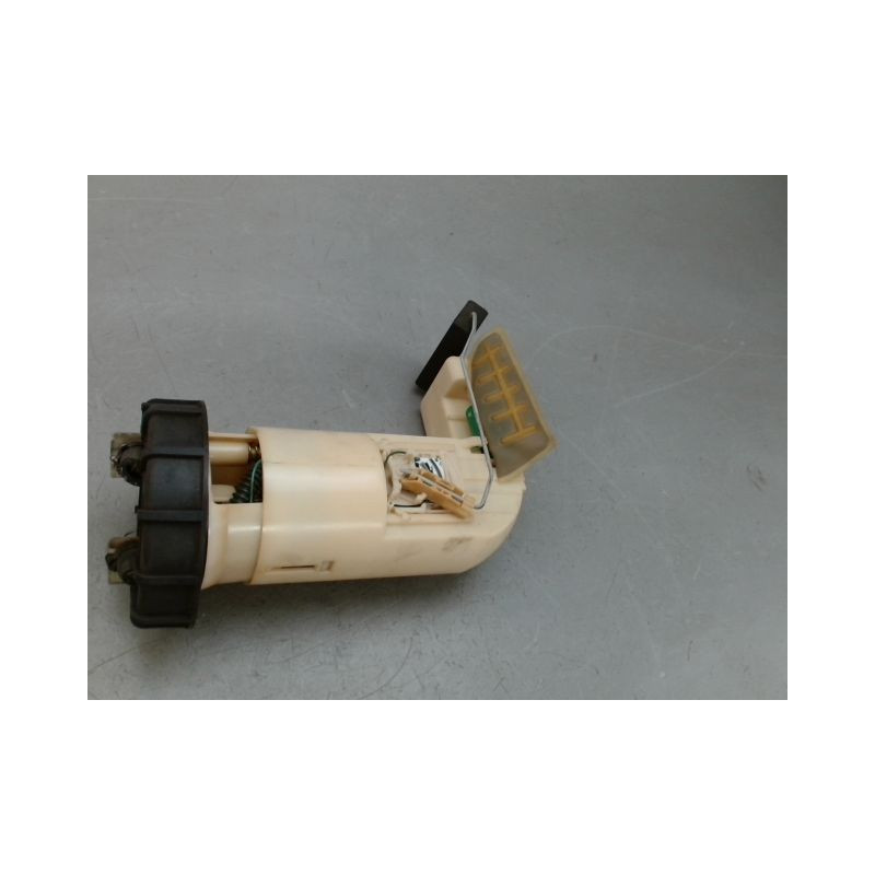 POMPE CARBURANT IMMERGEE CITROEN SAXO