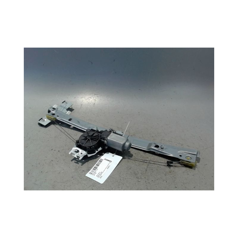 MECANISME+MOTEUR LEVE-GLACE AVANT DROIT PEUGEOT 207 5P